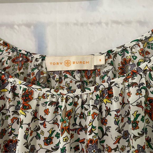 Tory Burch | Ruffle Floral Blouse - Picture 10 of 12